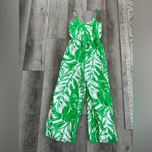Lilly Pulitzer woman’s size M romper like new